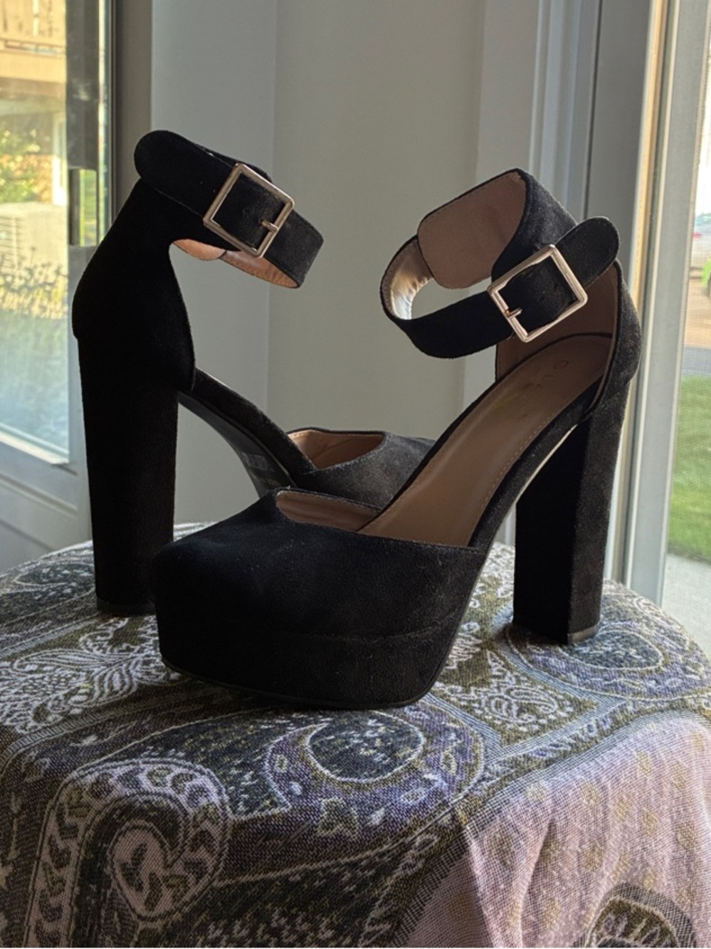 Black Chunky Platform Heel